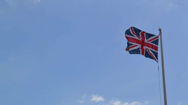 Become a Navy Officer