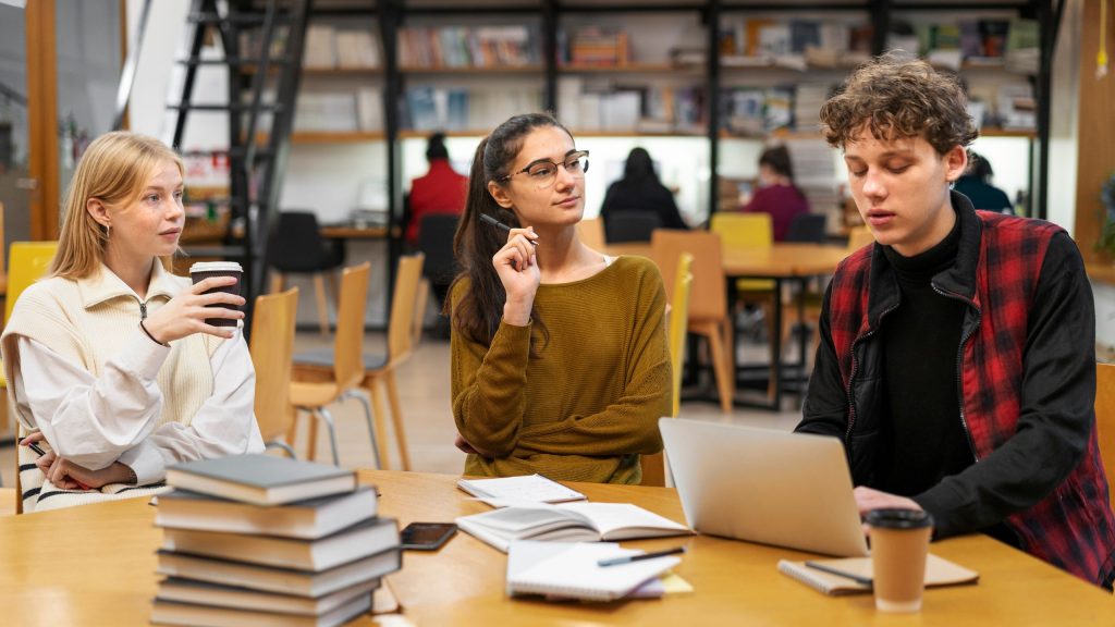 (title)% Study Environment at Home