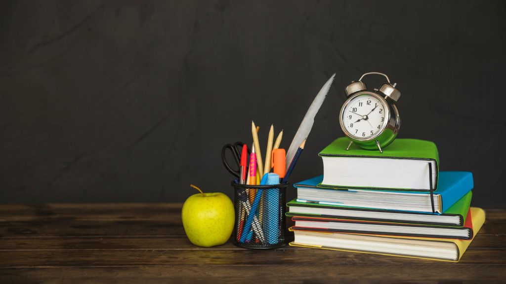 (title)% Study Environment at Home